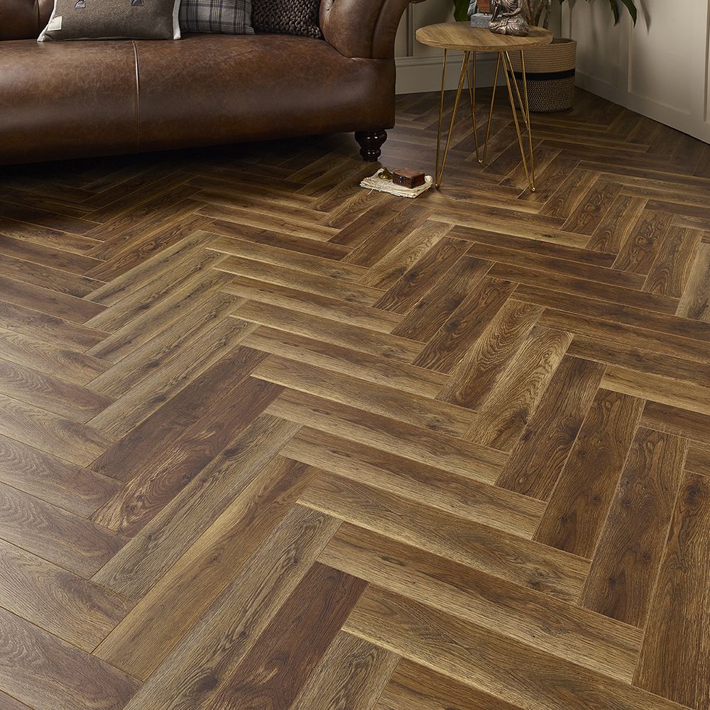 Engineered Wood Herringbone Floor Fitting Service per sq2